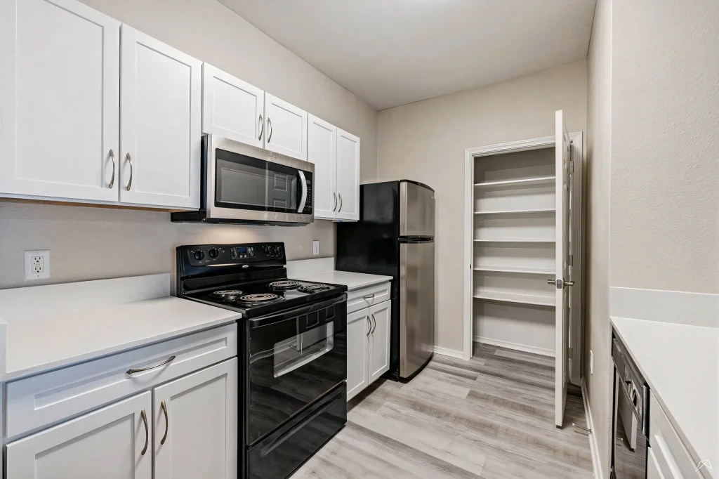 arioso apartments kitchen pantry